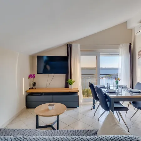 Relax-1 By Interhome * Maslenica