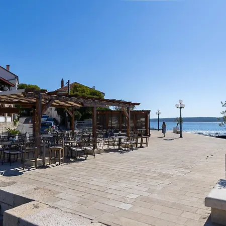 Relax-1 By Interhome Maslenica