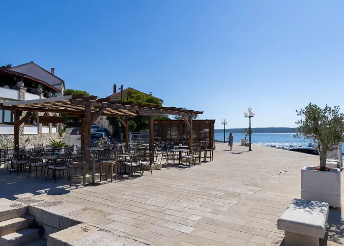 Relax-1 By Interhome Maslenica