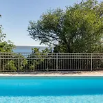 Relax-1 By Interhome Maslenica