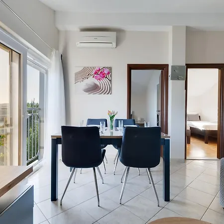 Apartament Relax-1 By Interhome